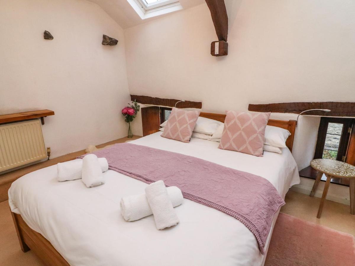 Courtyard Cottage 柯比朗斯代尔 外观 照片